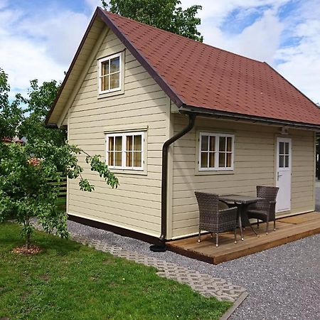 Aadel Guesthouse Pärnu Eksteriør billede